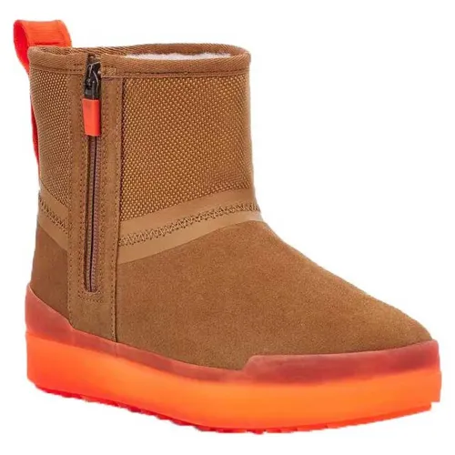 어그 클래식 Tech Mini 부츠 137794218