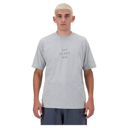 뉴발란스 Iconic Collegiate 그래픽 반팔 티셔츠 140541524
