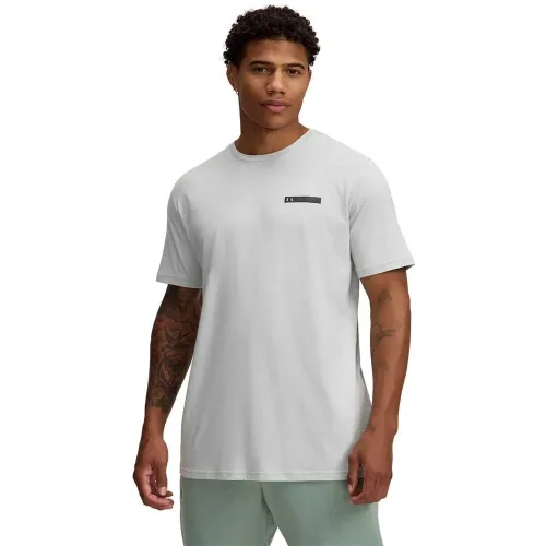 언더아머 Left Chest Strip Logo 반팔 티셔츠 141474845