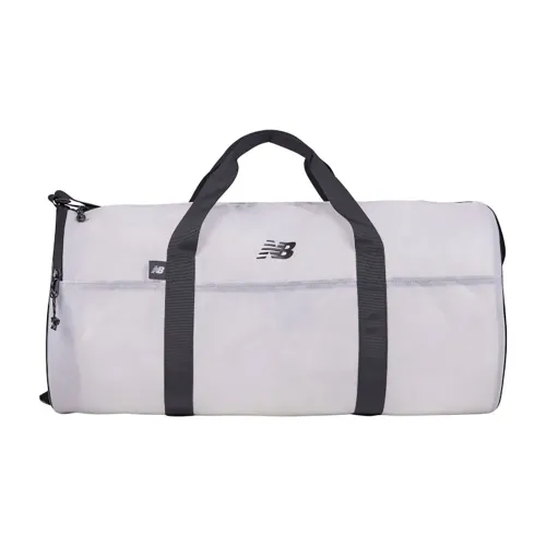 뉴발란스 에센셜 Large Duffle 가방 141501418
