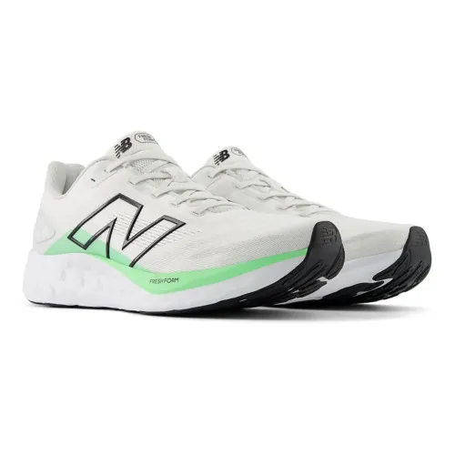 뉴발란스 Fresh Foam 680 V8 운동화 141501427