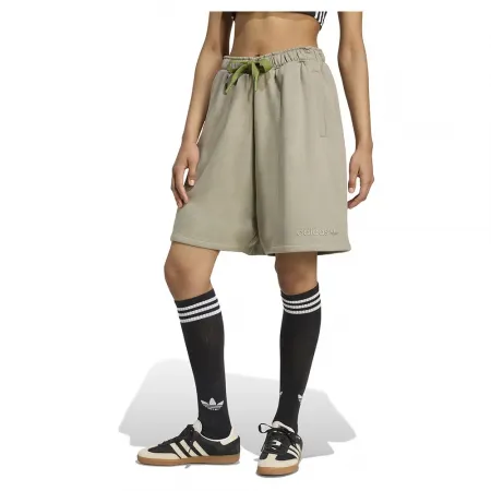 아디다스 에센셜 Linear 오버핏 반바지 142096067