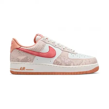 나이키 Air Force 1 07 LV8 Emb 운동화 142358698