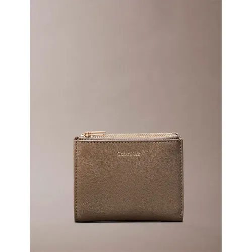 캘빈클라인 Foil Logo 여성용 지갑 142870490
