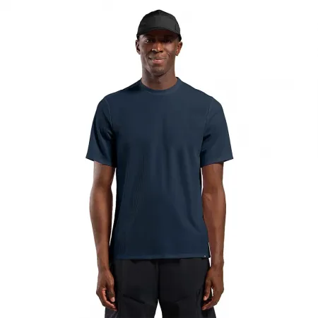 오들로 Cubic 라이트 반팔 티셔츠 2142721087