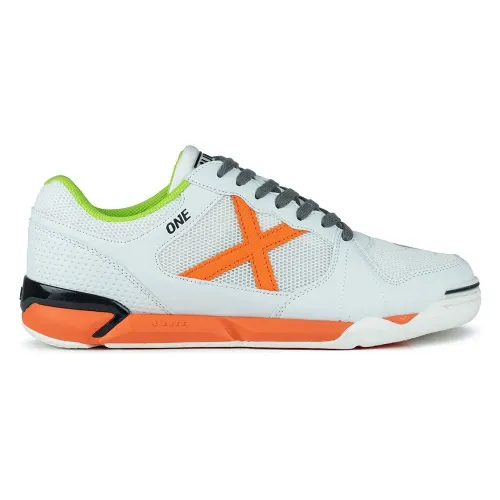 무니치 One 62 인도어 풋살화 5140645768