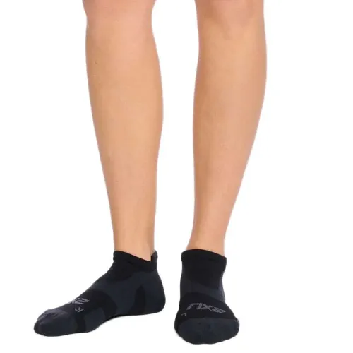2XU Vectr Lightcushion 발목 양말 6138491477