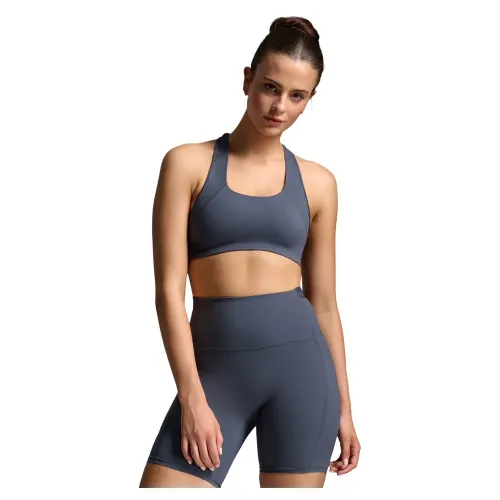 2XU 폼 레이서백 미디엄 임팩트 스포츠 탑 6142210471